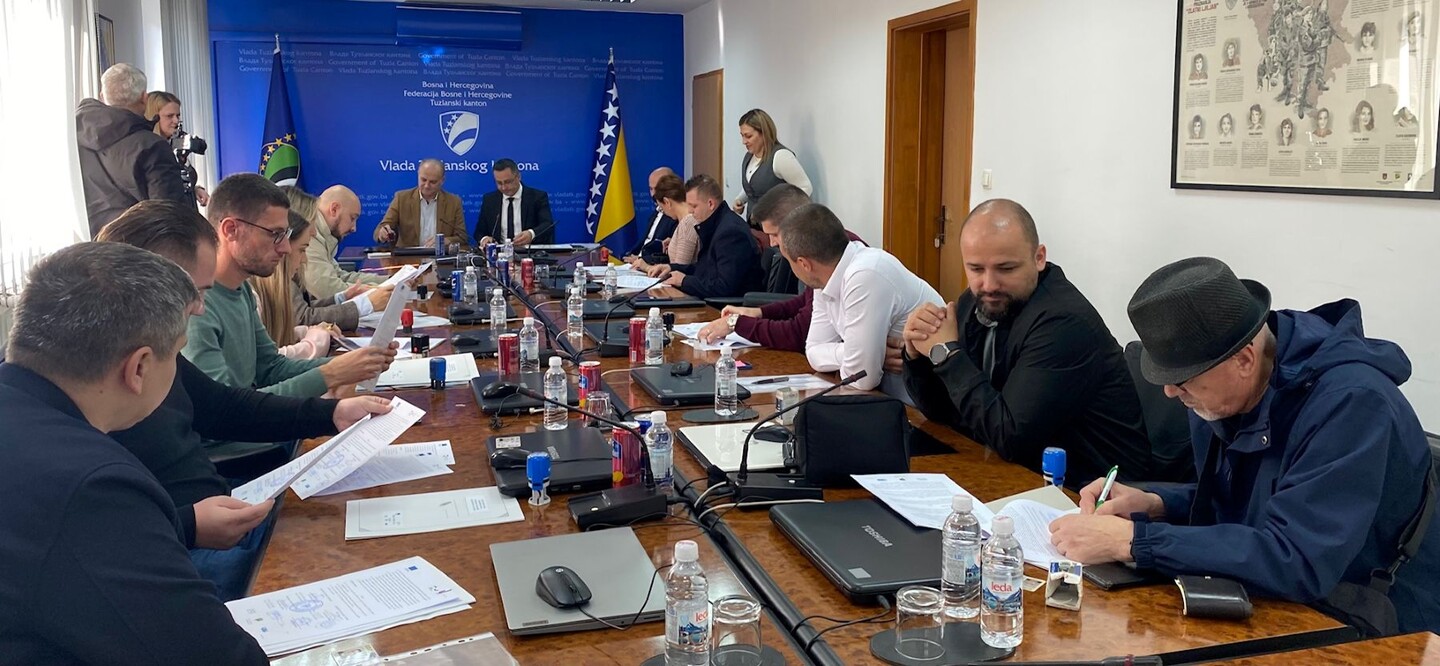 1762869842_69134252cebb6