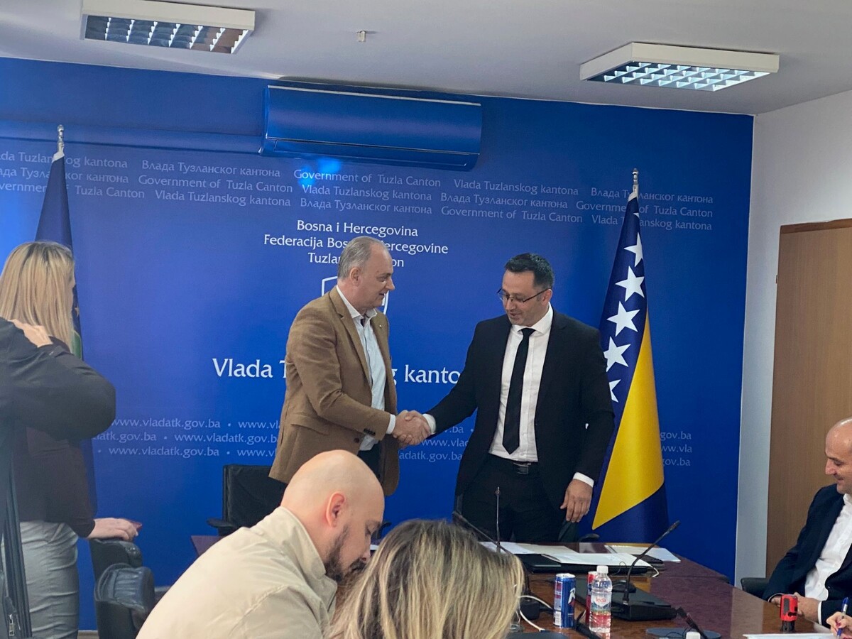 1762869843_69134253051fd