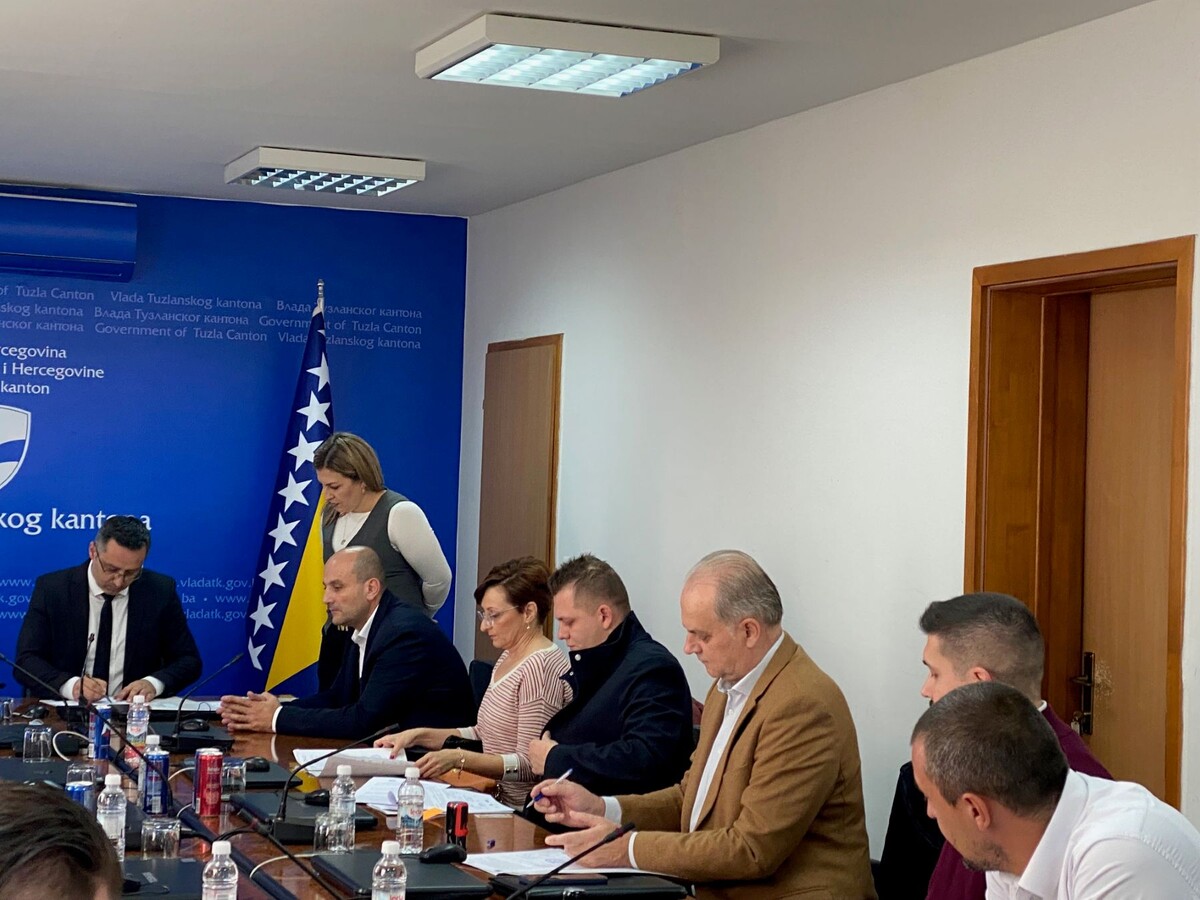 1762869843_691342532cb1d