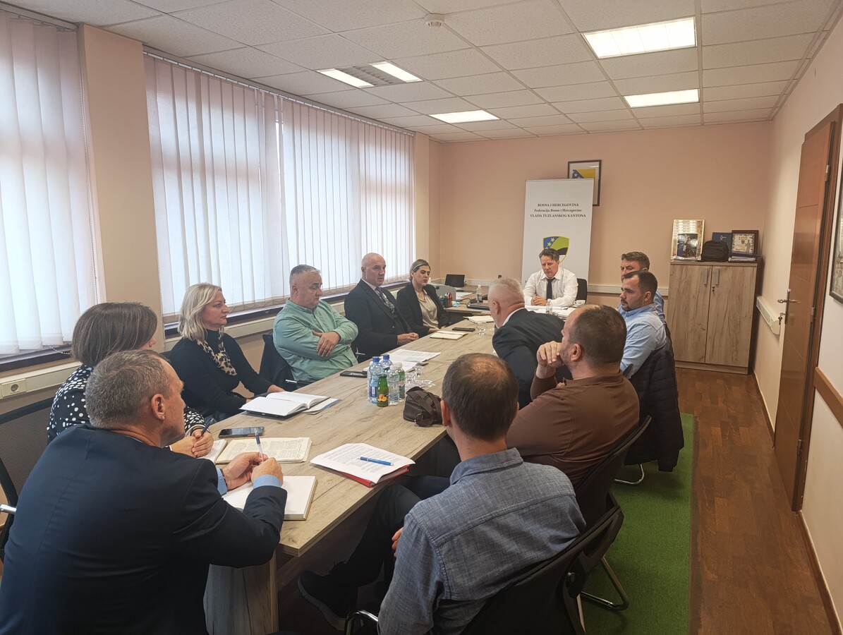 1762873434_6913505ac9772