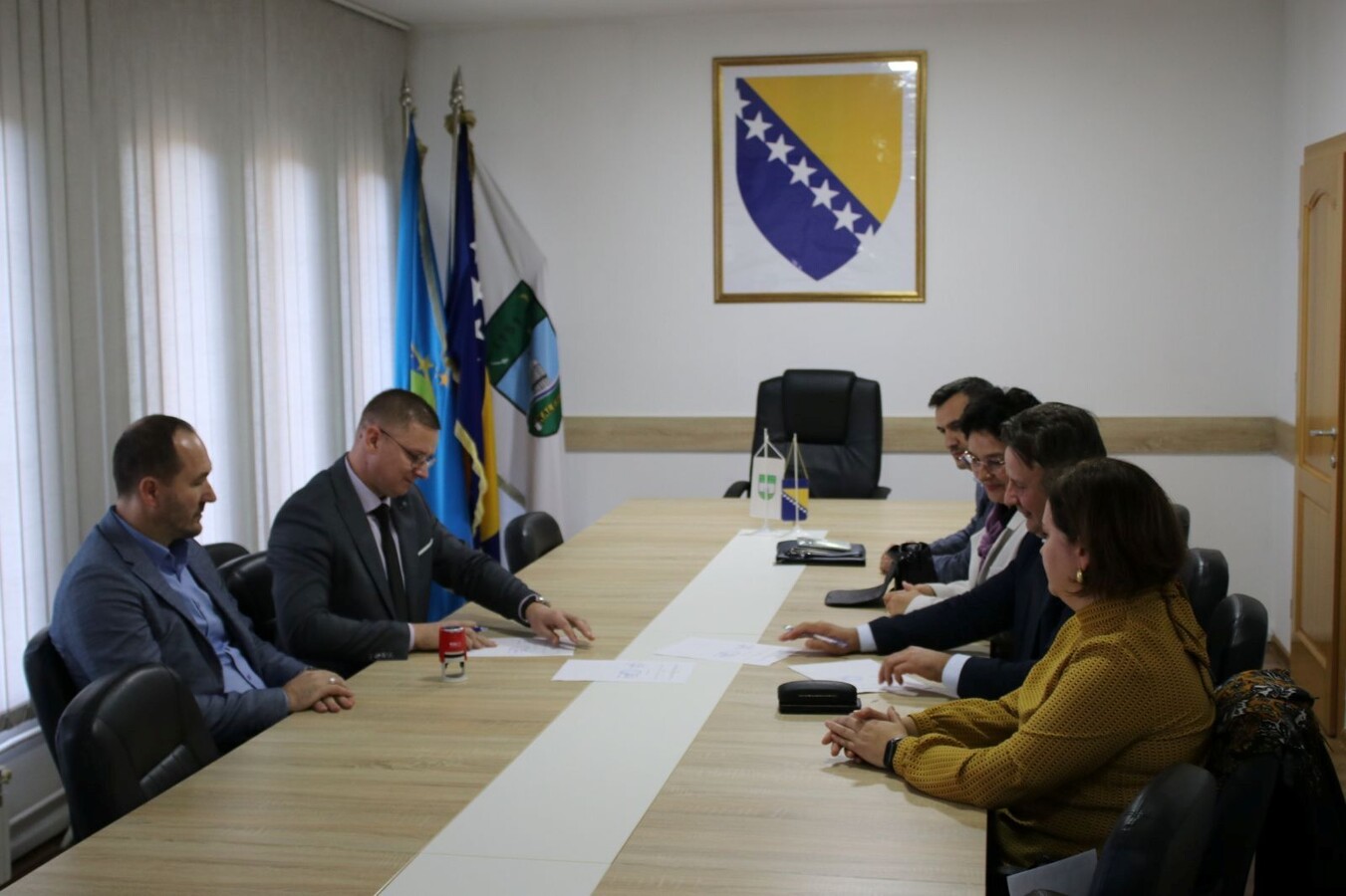 1763651060_691f2df444e8e