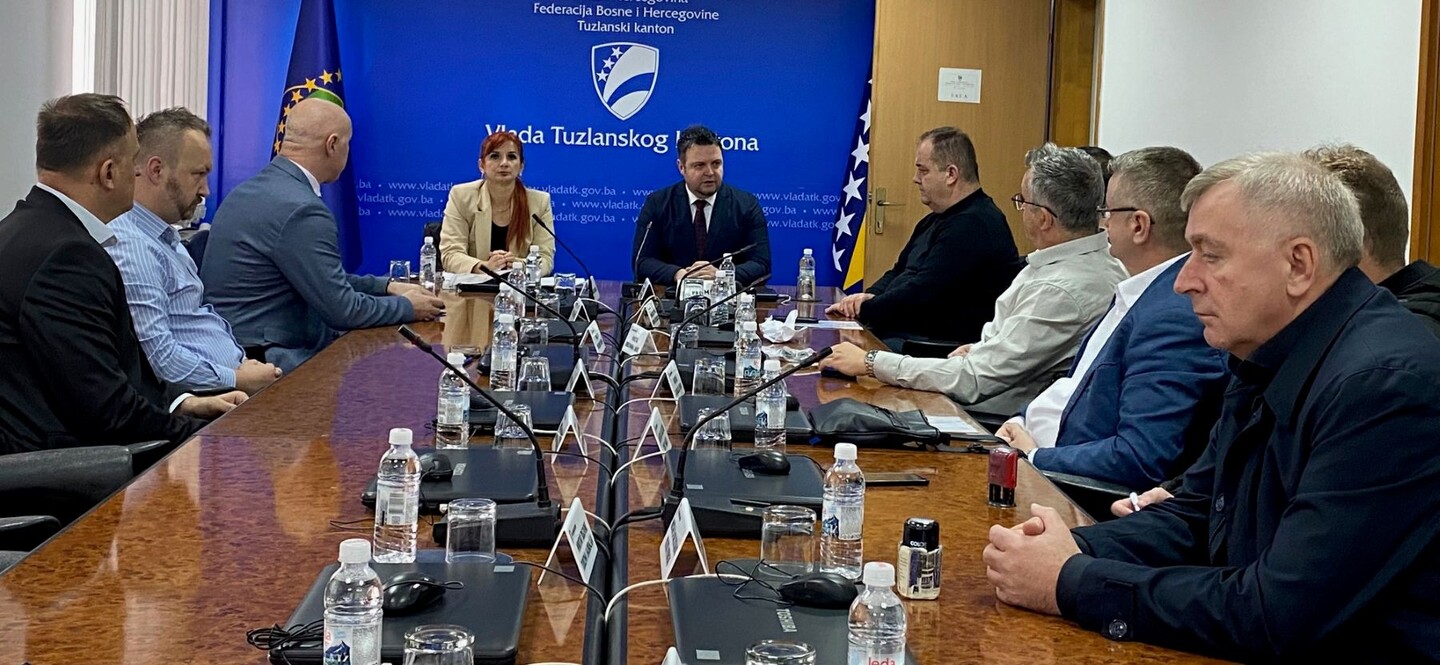 1764162058_6926fa0aec71d