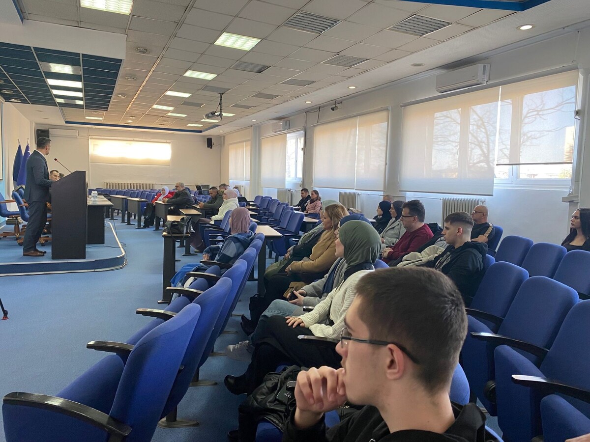 1766599552_694c2b80db5a1