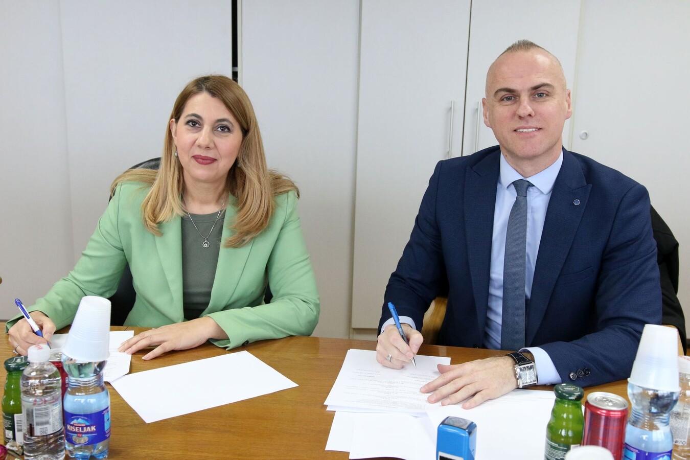 1770645617_6989e8710b5e5