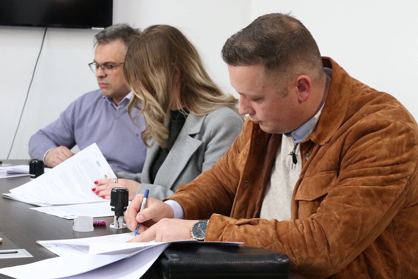 1770645620_6989e87493bdd