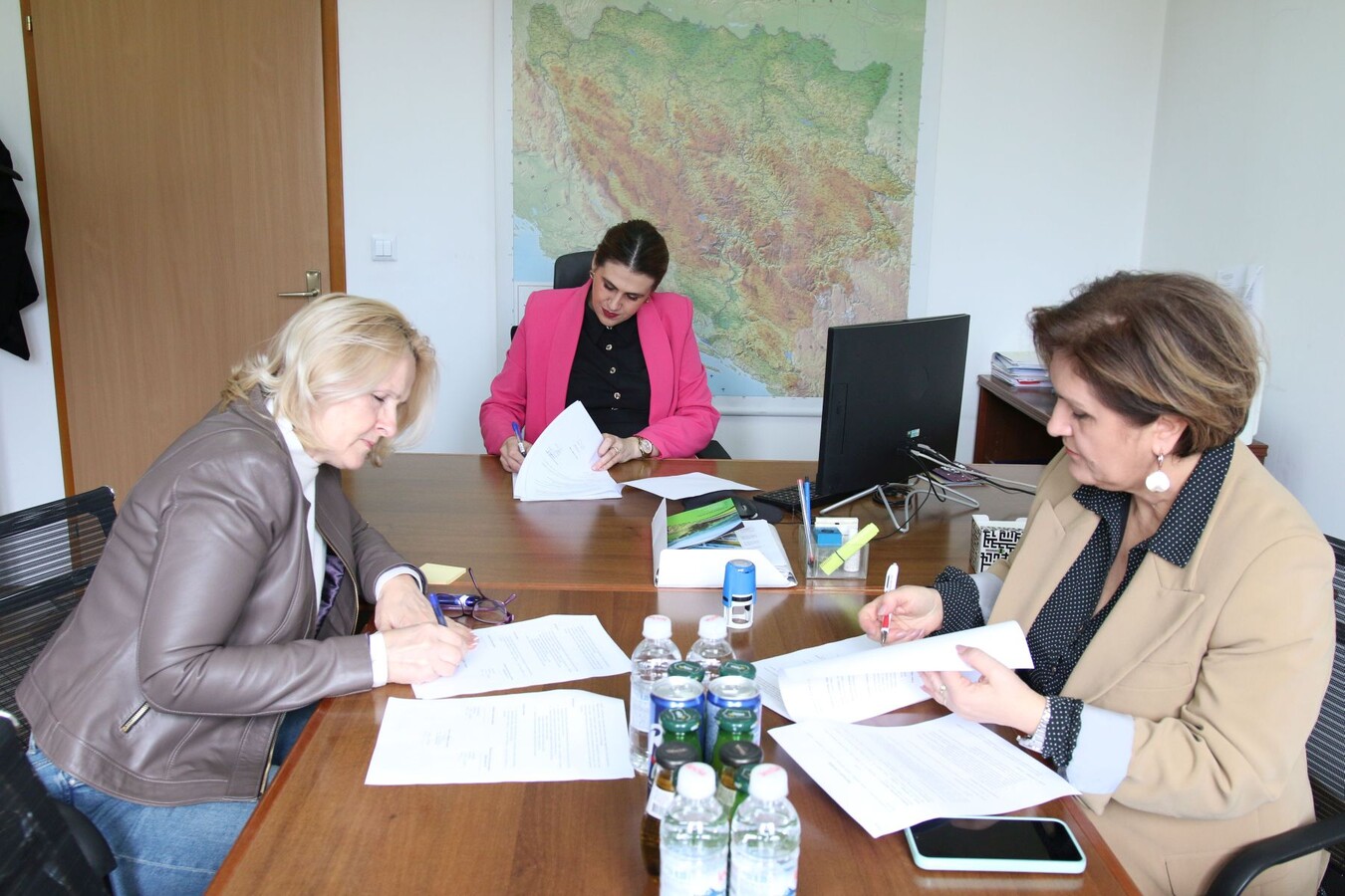 1773925230_69bbf36e23f1e