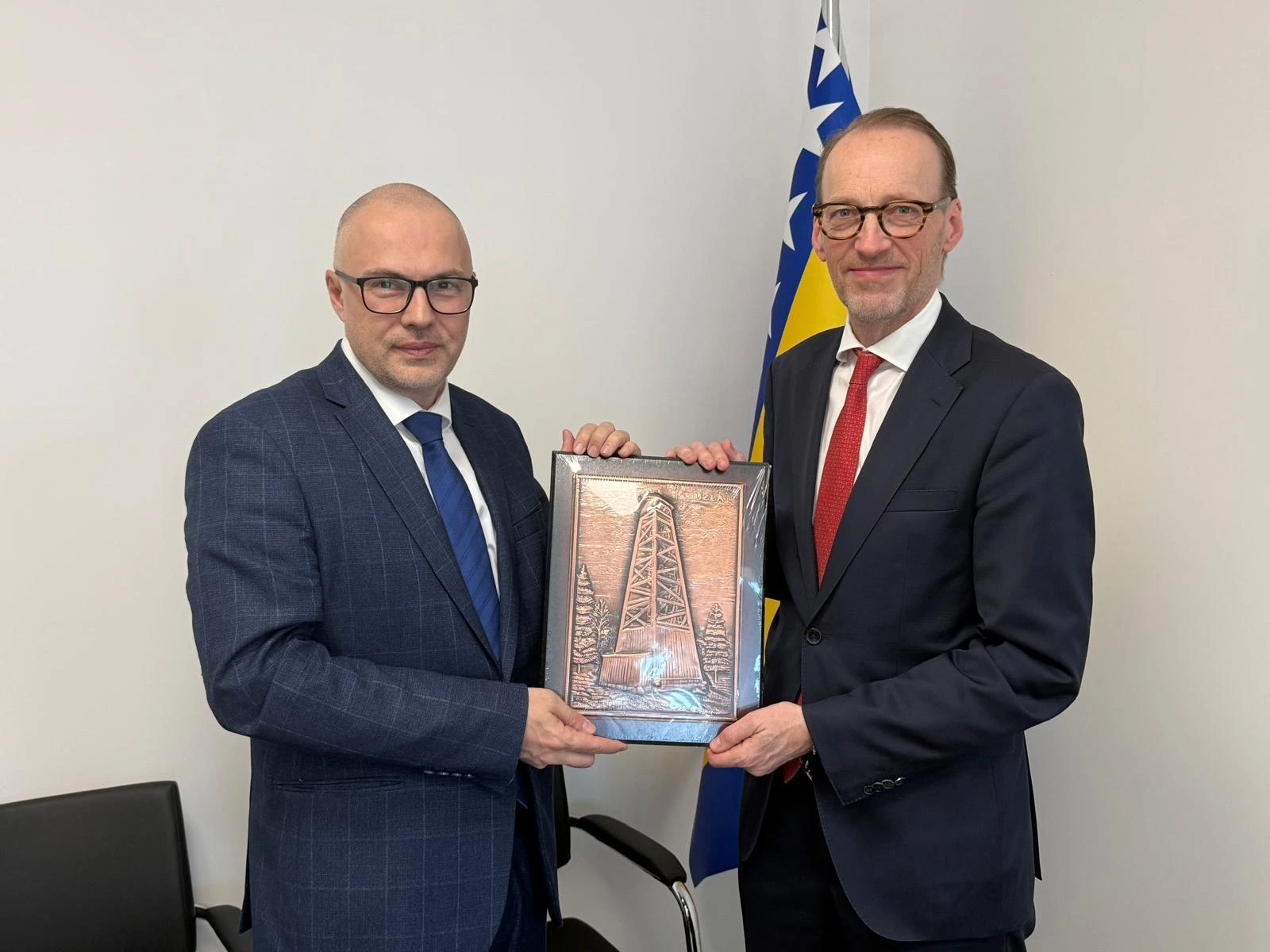 Ministar Omerović s ambasadorom Austrije: Unapređenje obrazovne saradnje između Tuzlanskog kantona i Republike Austrije